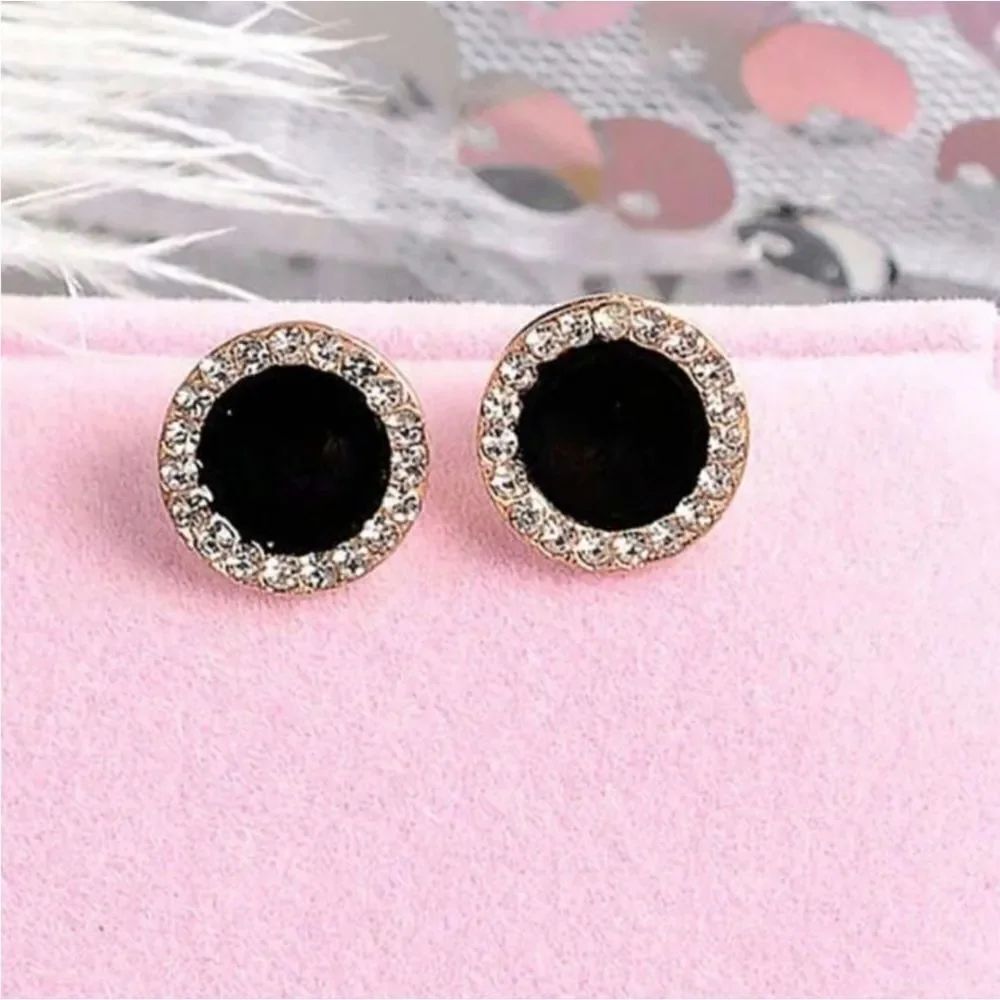 Black Rhinestone Stud Earrings